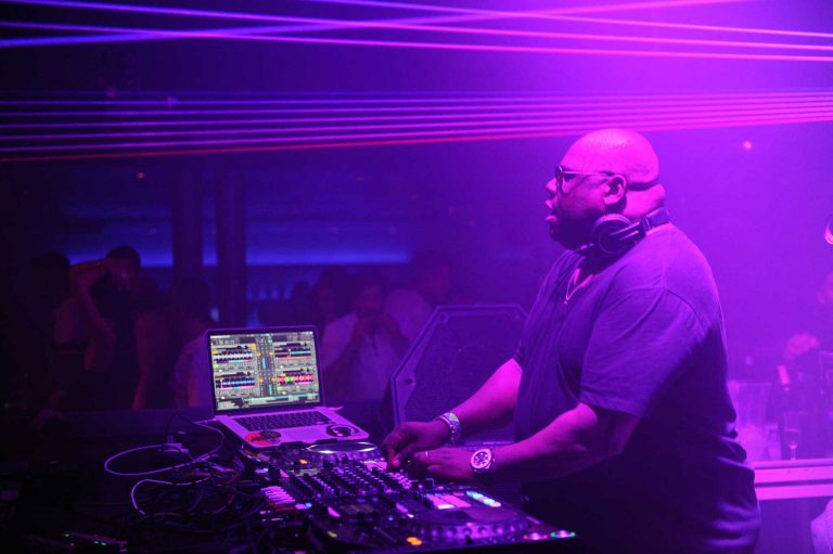 Carl Cox comienza agosto