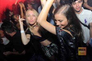 Discoteca Pachá, el calor humano de la electrónica | Ibiza Nights: the Ibiza party guide