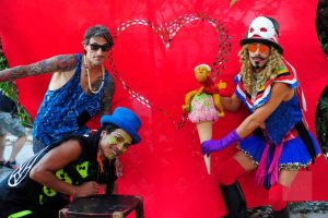Las ‘perfomances’ se decantan por el teatro, la mímica y el arte | Ibiza Nights: the Ibiza party guide