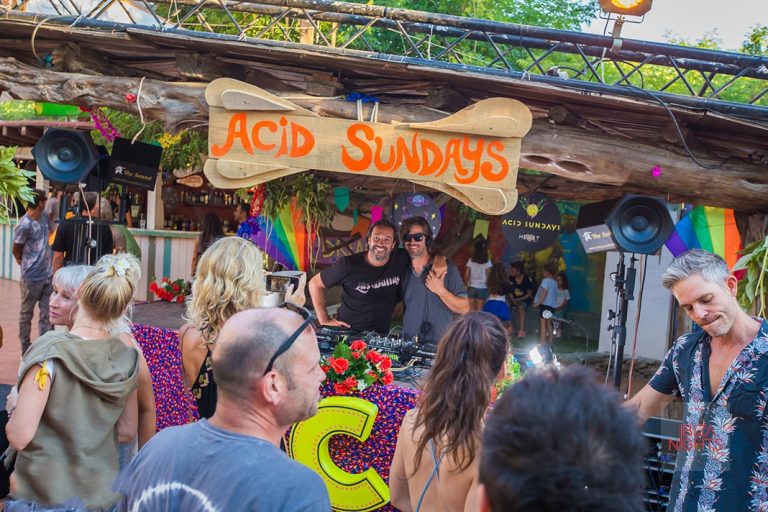 Aire libre. Un domingo con el ácido y divertido sabor de Acid Sundays. Fotos: Heart Ibiza