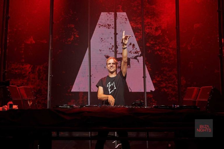 Armin Van Buuren vuelve los miércoles a Hï Ibiza